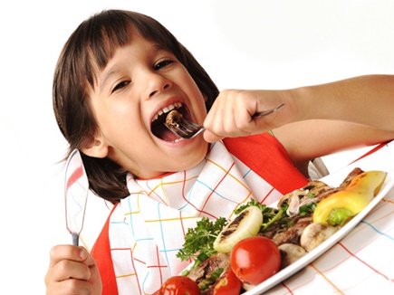 Top 7 Brain Foods for Children - बच्चों को खिलाएं ये 7 फूड्स तेज चलेगा दिमाग