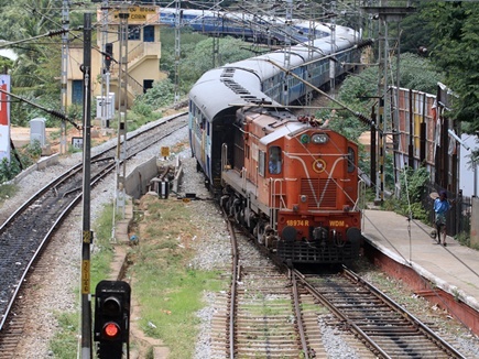10 साल बाद आलीराजपुर पहुंचेगी ट्रेन, रेल लाइन से जुड़ेगा जोबट