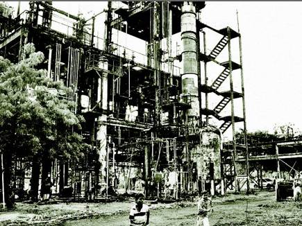 भोपाल गैस त्रासदी की 31 वीं बरसी पर सर्वधर्म प्रार्थना सभा - Religion  prayer meeting on the anniversary of the Bhopal gas tragedy