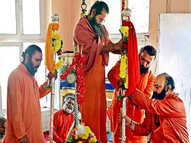Chhadi Mubarak: Holy stick worship done in Shankaracharya temple in srinagar