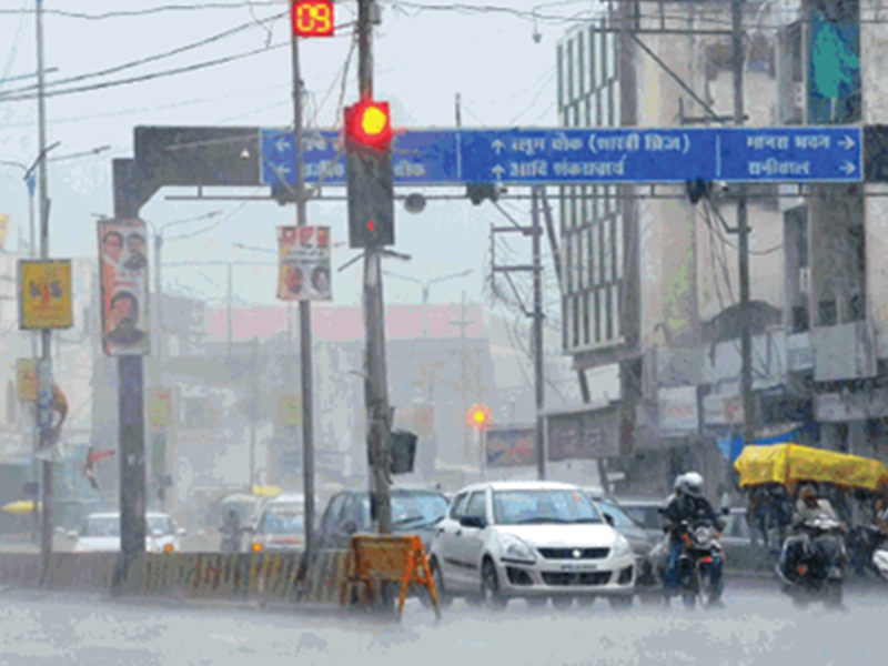 Jabalpur Weather Update तेज बारिश से वाहन चालकों को हुई परेशानी, लग