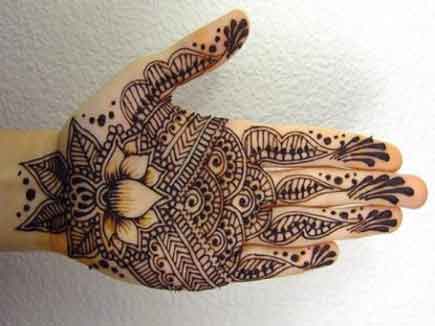 People Were Surprised To See Digital Mehndi, Said - Apply Mehndi In Such A  Way That 4