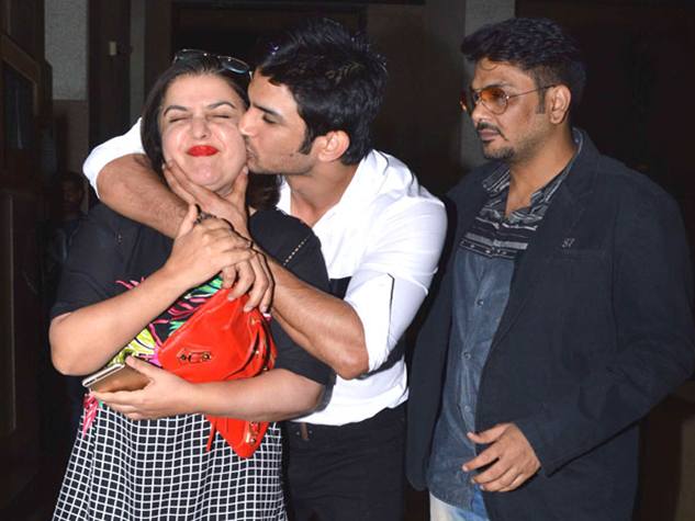 Sushant Singh Rajput Kiss To Farah Khan