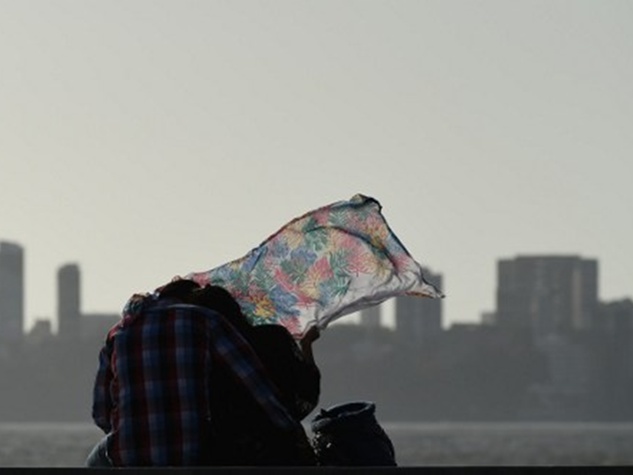 मुंबई की बारिश में शुरू हुआ 'इश्क वाला लव'