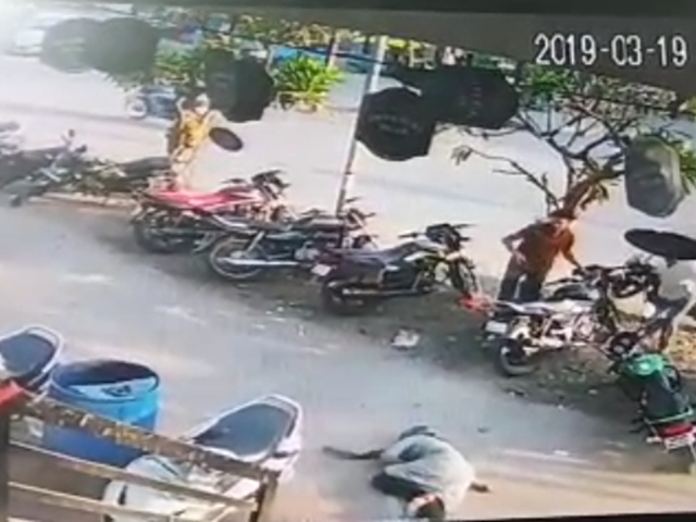 Video पति को प्रेमिका संग होटल में पकड़ा प्रेमिका दूसरी मंजिल से कूदी The Woman Jumped From 