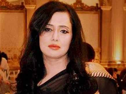 मेहर तरार ने थरूर से संबंधों से किया इन्कार