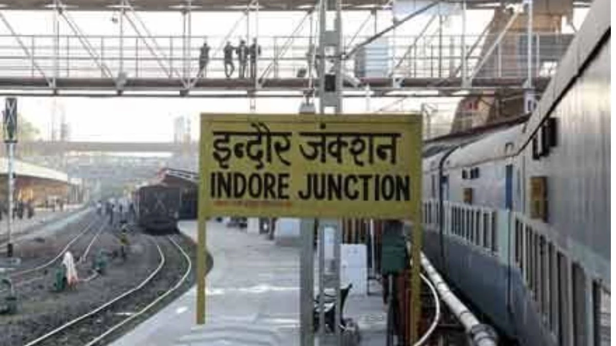 इंदौर रेलवे स्टेशन से चलने वाली कई ट्रेनों का टाइम बदला, उज्जैन मेमू 35 मिनट पहले निकलेगी