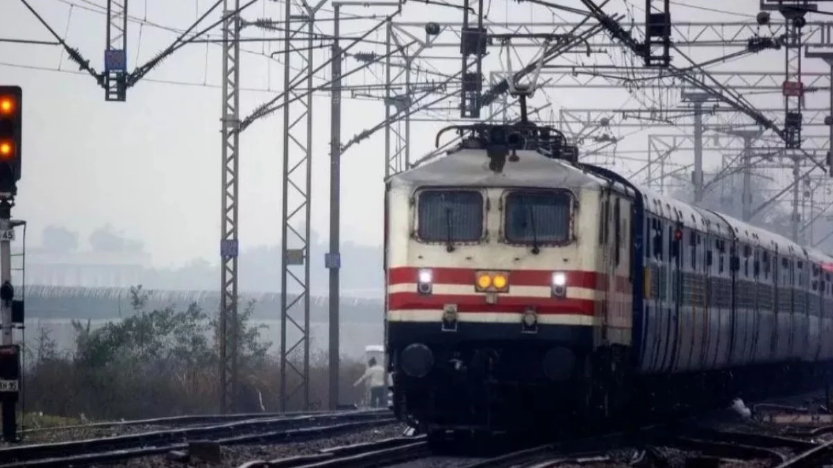 Indian Railways: 1 जनवरी 2026 से बदला रेलवे का टाइम टेबल, मंदसौर-कोटा एक्सप्रेस सहित कई ट्रेनों के समय में संशोधन