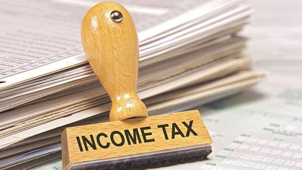Budget 2023: आयकर छूट की सीमा बढ़ने से MP के सवा लाख कर्मचारियों को होगा लाभ