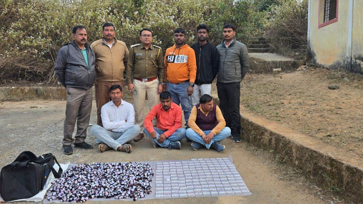 अंबिकापुर में झारखंड के सप्लायर सहित तीन गिरफ्तार, 7.50 लाख के नशीले इंजेक्शन जब्त