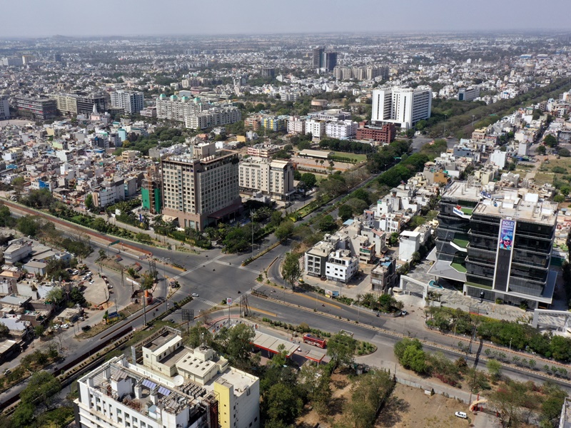 नौ हजार हेक्टेयर में सिमट कर रह जाएगी इंदौर की हरियाली Indores