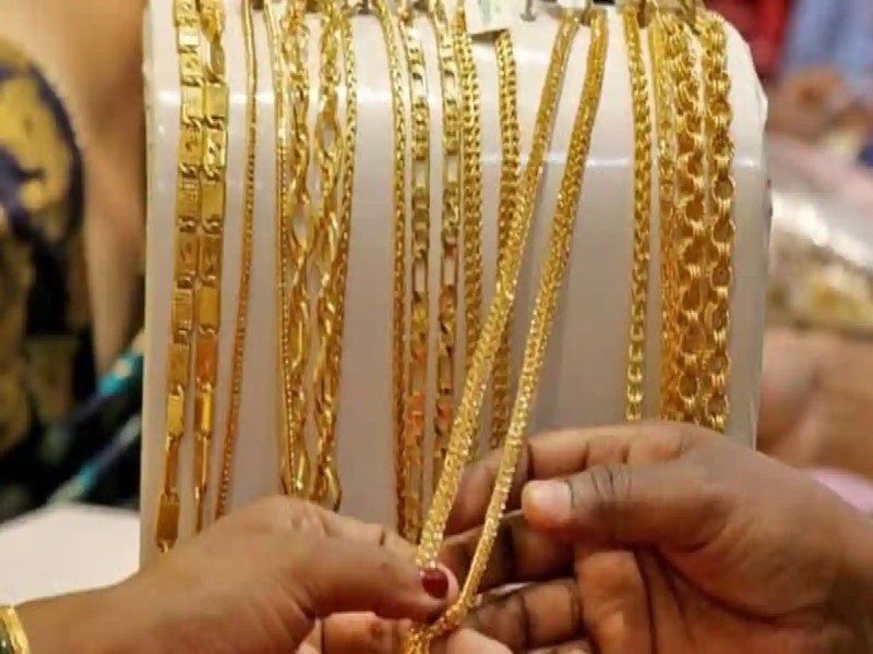 Gold-Silver Price: सोने-चांदी की कीमतों में गिरावट, जानिए क्या है 10 ग्राम सोने का भाव