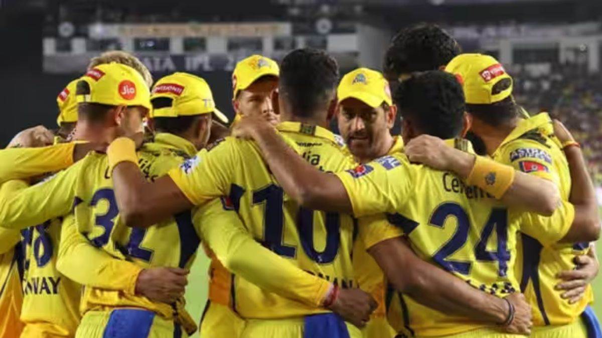 MS Dhoni: गुजरात से मिली लगातार तीसरी हार के बाद भड़के महेंद्र सिंह धोनी, जानिए किनको लगाई डांट