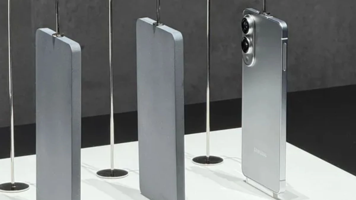 Samsung Galaxy S25 Edge इस महीने हो सकता है लॉन्च, पढ़ें इसके शानदार फीचर्स