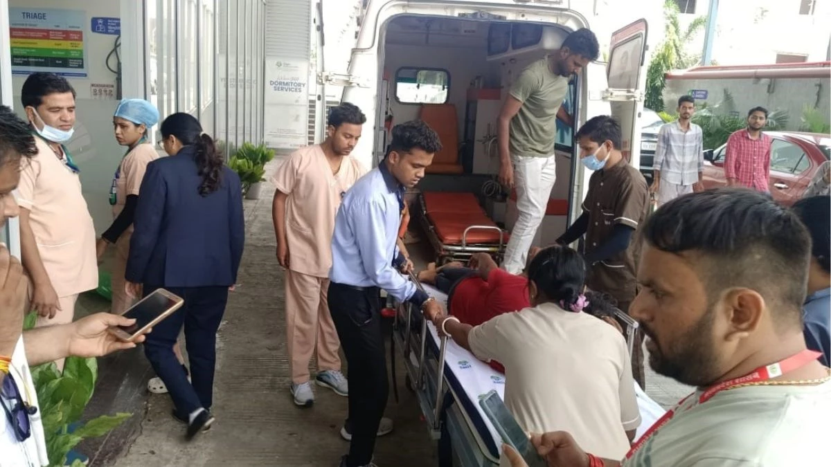 Sehore News: चलती बस के ड्राइवर को आया हार्ट अटैक, यात्रियों की सूझबूझ से बची जान