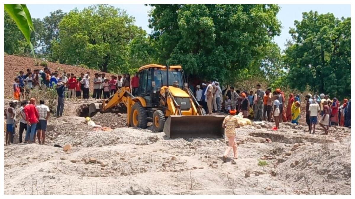 डिंडौरी के शहपुरा में छूही खदान धंसकने से महिला की मौत, कई के दबे होने की आशंका