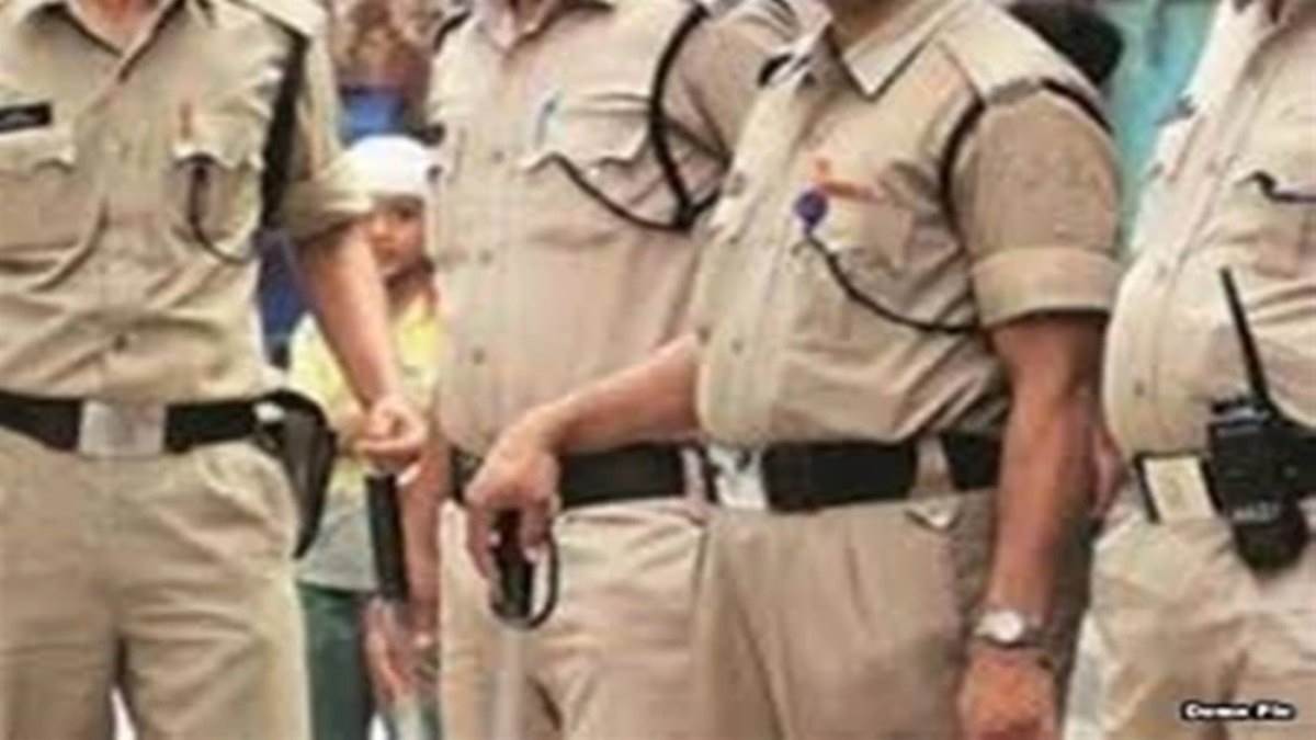 मुख्यमंत्री से मिलने जा रही महिला और बेटी को रास्ते से उठाया, जबलपुर पुलिस पर मारपीट, जबरन हिरासत और मोबाइल ट्रैकिंग का गंभीर आरोप