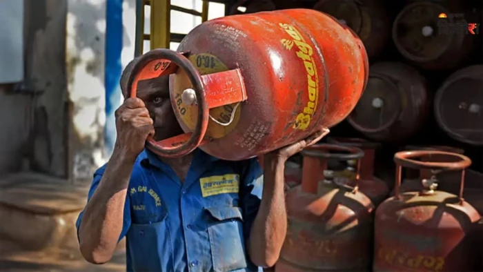 LPG e-KYC Deadline: 16 अगस्त से पहले निपटा लें ई-केवाईसी... नहीं तो MP के 39.84 लाख ग्राहकों का कटेगा गैस सिलिंडर कनेक्शन