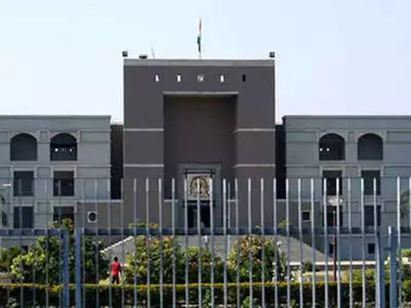 Gujarat में सरकारी नौकरियों में भर्ती का मामला विवादित, हाईकोर्ट ने रद्द किया परिपत्र