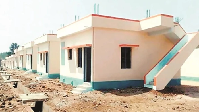 01_09_2026-pm_awas_yojana_mor_makan_mor_aas_m.webp