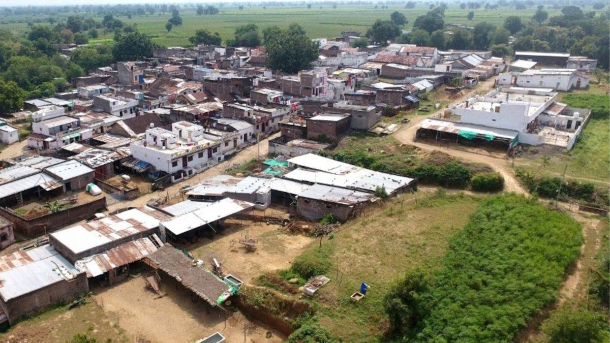 नर्मदा किनारे बसा कठोरा गांव, दो बार विवादविहीन सम्मानित
