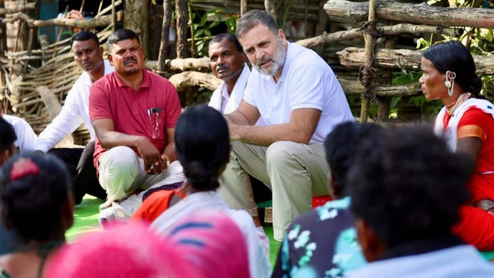 32 बैगा बच्चों की मौत के 107 दिन बाद बालाघाट पहुंचे राहुल गांधी; 33 मिनट रुके, कहा- लोकसभा में उठाऊंगा मुद्दा