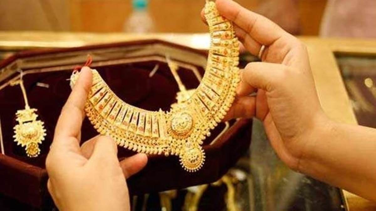 Gold Price Today: सोने और चांदी के रेट में फिर आया उछाल, जानिए इंदौर, रतलाम और उज्जैन सराफा का हाल