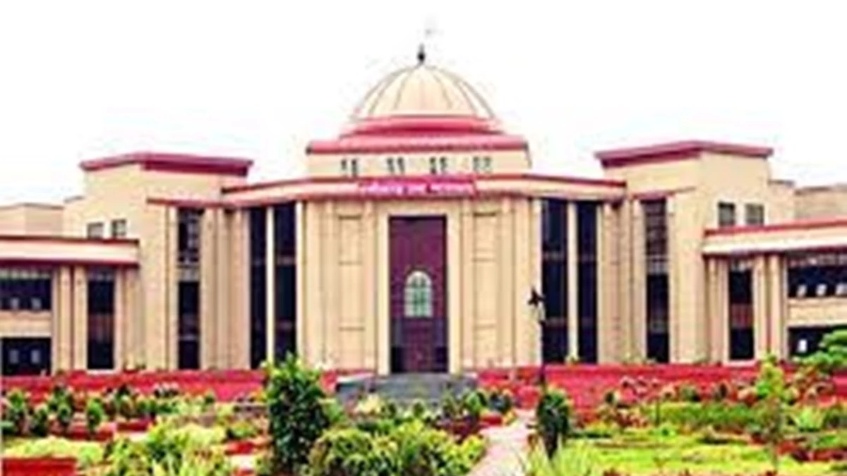 बेटी ने हाईकोर्ट में लगाई गुहार कहा पिता के मौत की सच्चाई जानना उनका अधिकार