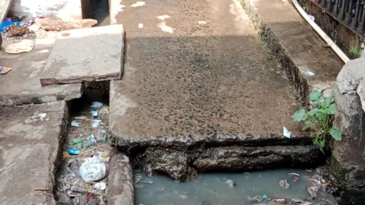 भोपाल में नगर निगम की फाइलों में पानी 'साफ', पर नलों से बह रहा 'जहर', महापौर हेल्पलाइन ने खोली पोल