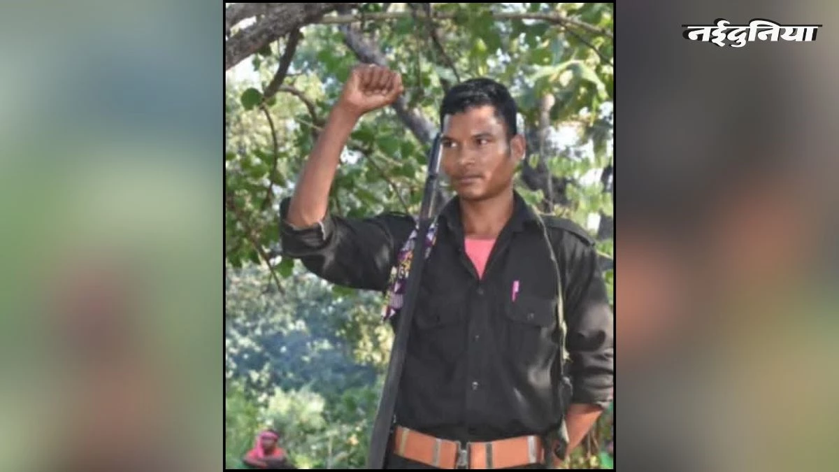 माओवादी संगठन को बड़ा झटका, टॉप लीडर बरसा देवा उर्फ सुक्का का सरेंडर, 50 लाख रुपये का इनाम था घोषित