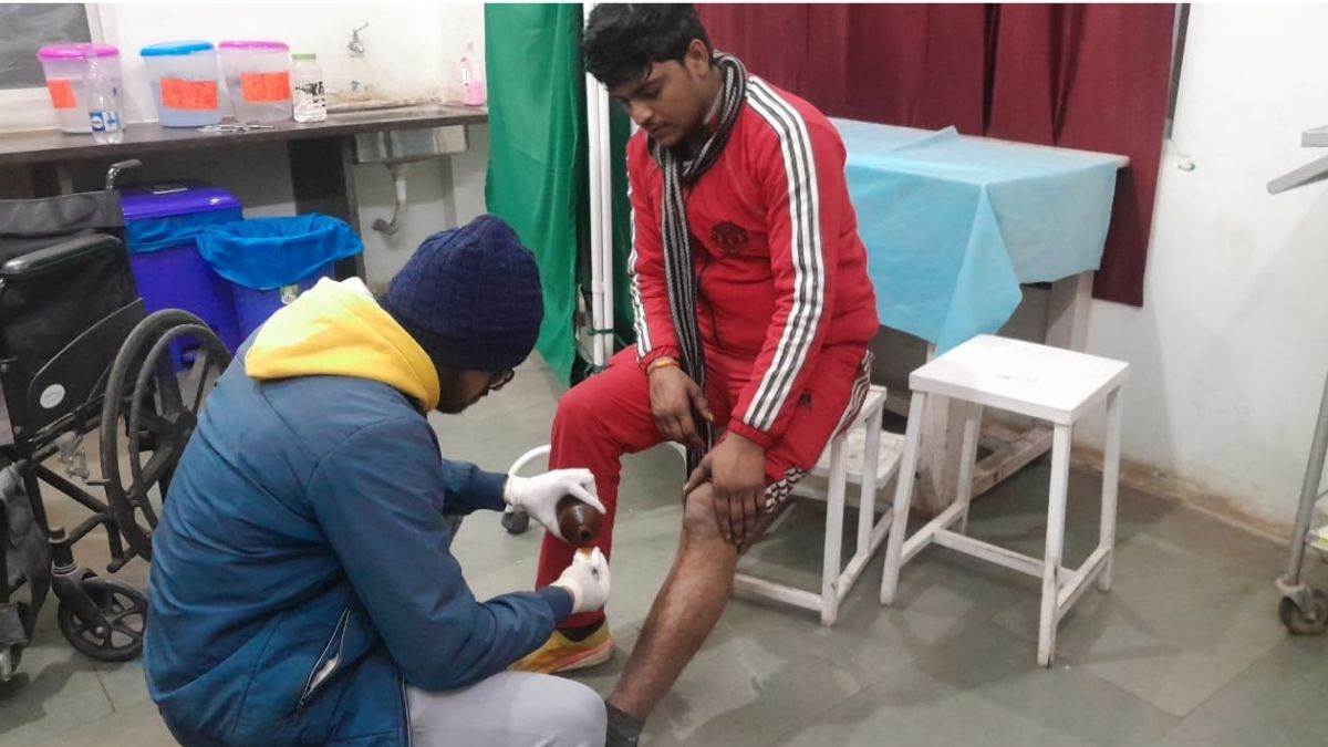 Mandsaur News: सोनीपत जा रही श्रद्धालुओं से भरी बस पलटी, 40 लोग घायल