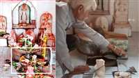 MP Crime News: बड़वानी के ऋणमुक्तेश्वर मंदिर से 125 वर्ष पुराने शिवलिंग की चोरी