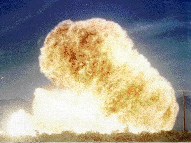 Вакуумная бомба фото