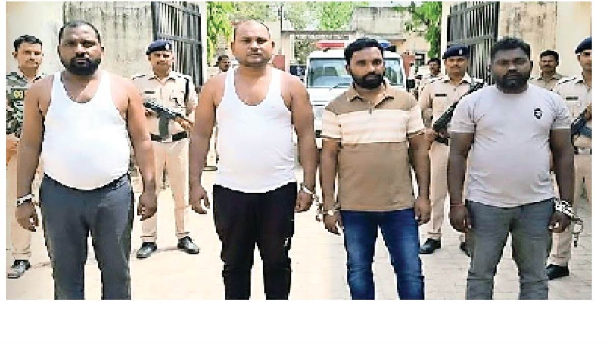 80 किलोमीटर के जंगली रास्ते में है जान का खतरा, मुकदमा जगदलपुर स्थानांतरित करें, हाईकोर्ट ने खारिज की पत्रकार हत्याकांड के आरोपितों की याचिका