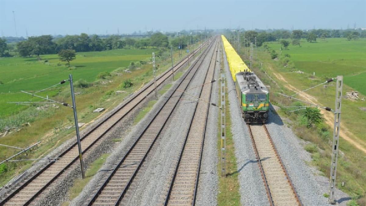 रायपुर‑दुर्ग‑भाटापारा रूट के लिए कई ट्रेनों का रद्द होना, यात्रियों के लिए चेतावनी