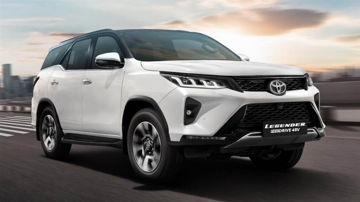 Toyota Fortuner Hybrid: खत्म हुआ इंतजार, कंपनी ने लॉन्च की Fortuner और Legender...जानें कीमत और फीचर्स