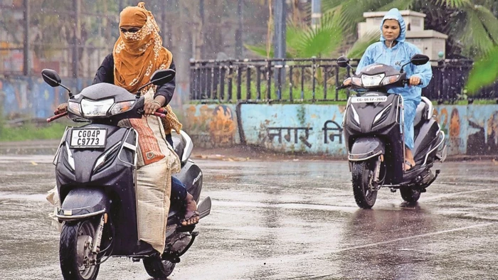 Chhattisgarh Weather: मानसून ने पकड़ी रफ्तार, अगले 5 दिन जारी रहेगा भारी बारिश का दौर, मौसम विभाग ने जारी किया अलर्ट