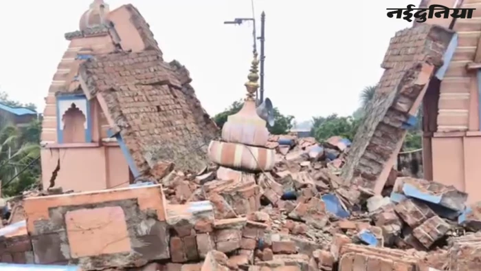 एमपी में 200 साल पुराने श्रीराम मंदिर पर गिरी आकाशीय बिजली, स्वर्णजड़ित तीनों शिखर पूरी तरह ध्वस्त