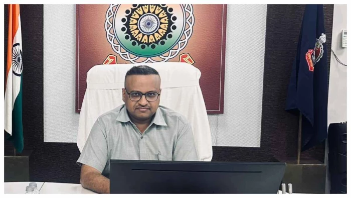 बदला खाकी का ढर्रा: छत्तीसगढ़ में अब फरार अपराधियों के बैंक खाते, आधार और पैन कार्ड होंगे सीज!
