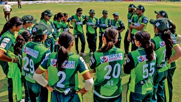 MPL 2026: बिना दबाव के खेल से चंबल घड़ियाल्स ने पाई सफलता, कोच चित्रा बाजपेयी की राणनीति से कोई मैच नहीं हारे