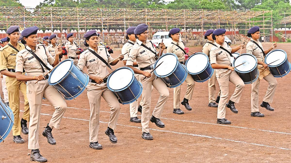 रायपुर में स्‍वतंत्रता दिवस की तैयारी शुरू, परेड में महिला पुलिस का पाइप बैंड होगा मुख्‍य आकर्षण