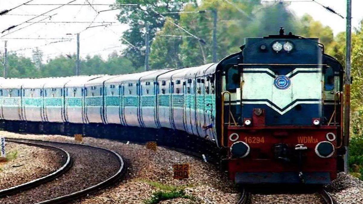 Indian Railways News: रक्षाबंधन से पहले यात्रियों को बड़ी सौगात, 3 अगस्त से दौड़ेगी जबलपुर-रायपुर इंटरसिटी