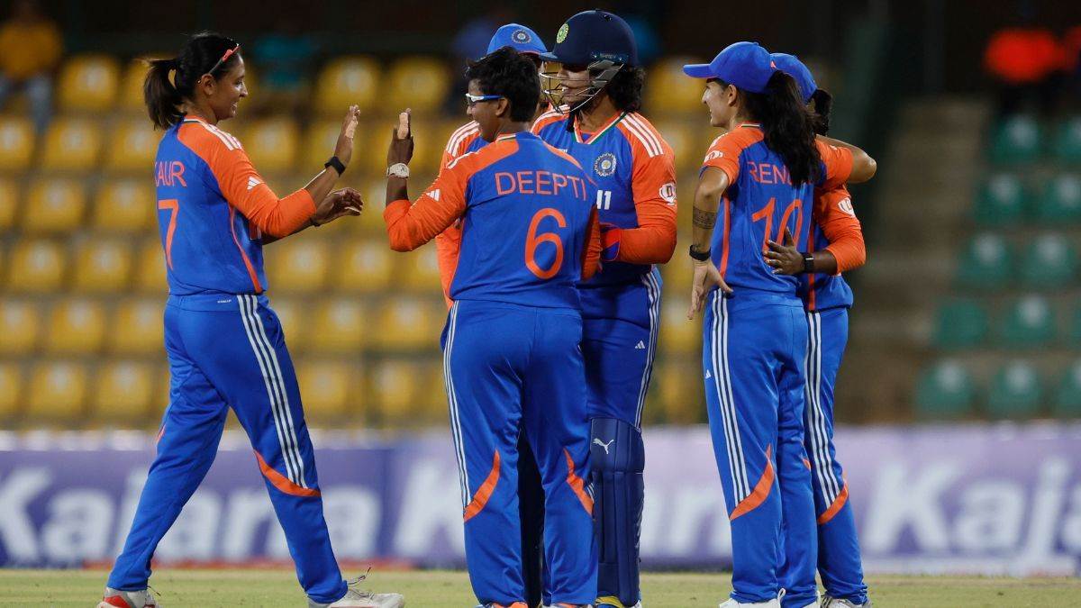 Ladies T20 World Cup 2024: महिला टी20 विश्व कप में कब होगा भारत-पाकिस्तान मुकाबला, देखें टीम इंडिया का पूरा शेड्यूल, स्क्वाड और रिकॉर्ड्स यहां