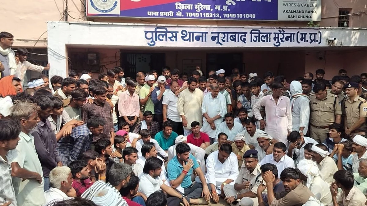 थाना प्रभारी और कांस्टेबल के सामने डूबा भारत, साढ़े चार घंटे तक किसी को नहीं बताया, एसपी ने किया सस्पेंड