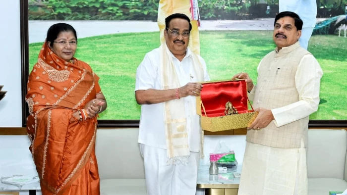 जल जीवन मिशन को रफ्तार देने की तैयारी, CM मोहन यादव ने केंद्रीय जल शक्ति मंत्री के सामने रखीं 4 प्रमुख मांगें