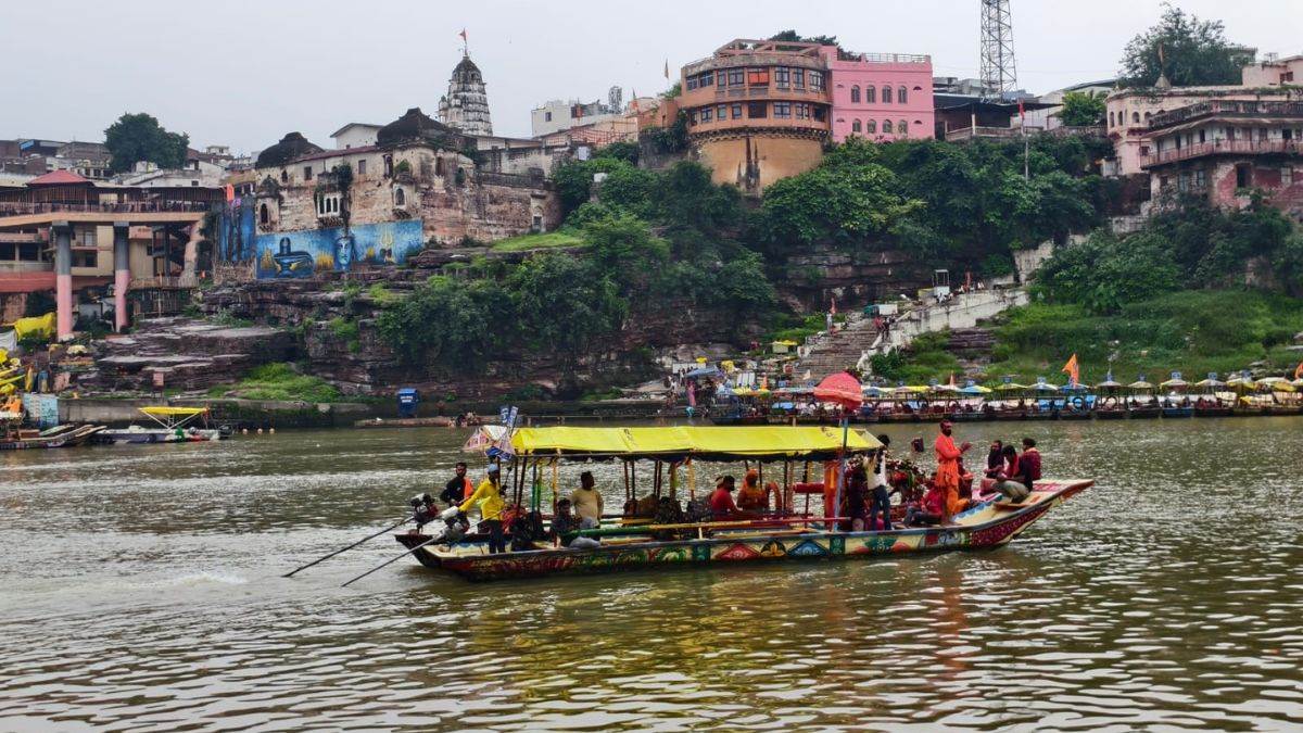सिंहस्थ में एक करोड़ श्रद्धालु आएंगे, इंटरनेट के नेटवर्क ने साथ छोड़ा तो कैसे संभलेगी तीर्थनगरी ओंकारेश्वर