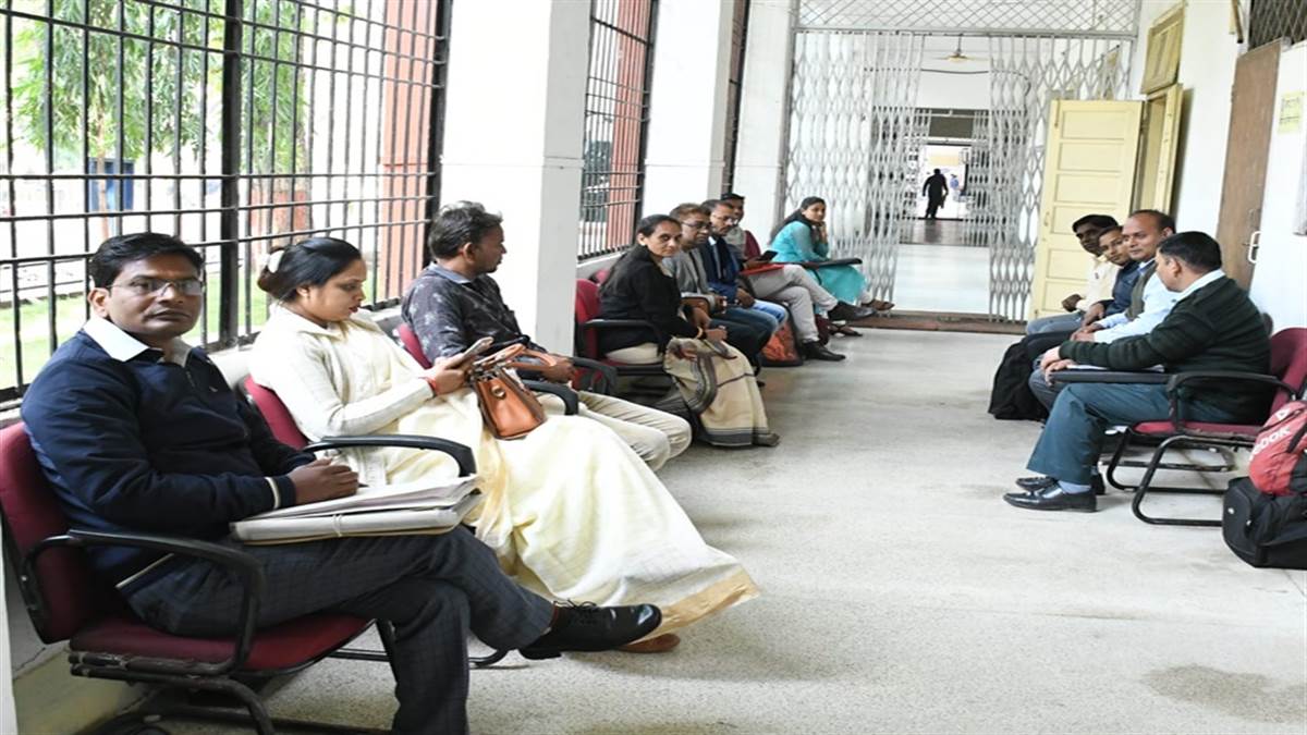 Recruitment in RDVV Jabalpur : भर्ती प्रक्रिया तेजी से करने में जुटा रानी दुर्गावती विश्वविद्यालय