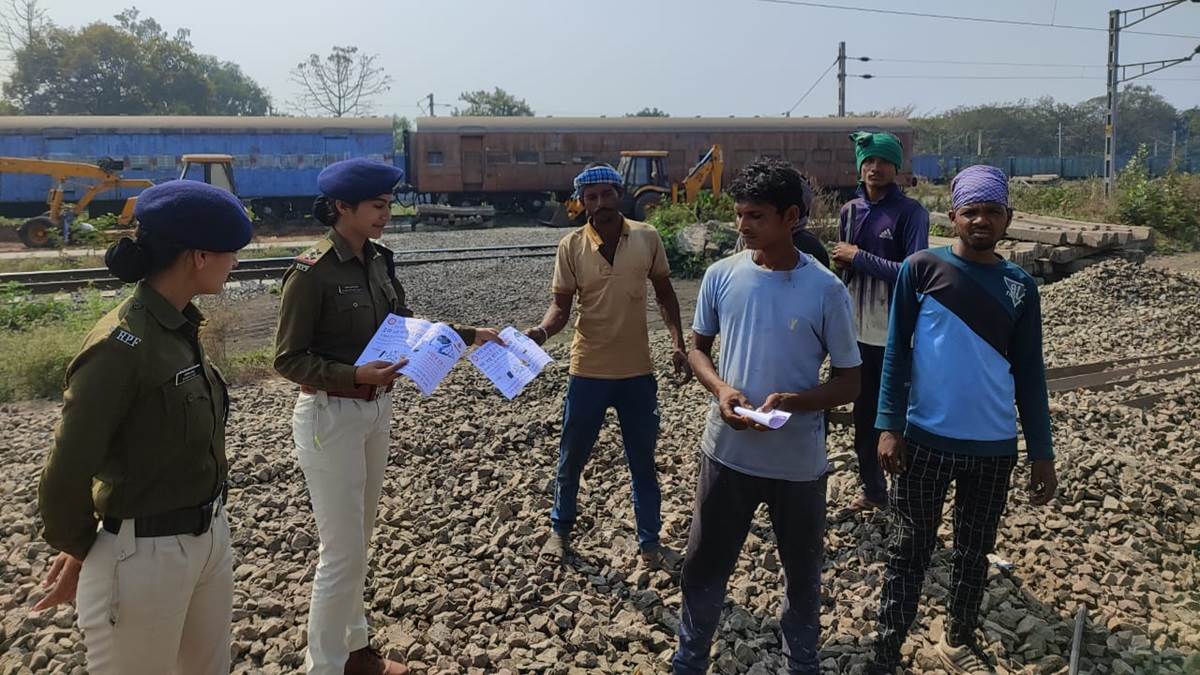 Indian Railway: वंदे भारत में पथराव रोकने आरपीएफ ने फिर चलाया जागरूकता अभियान