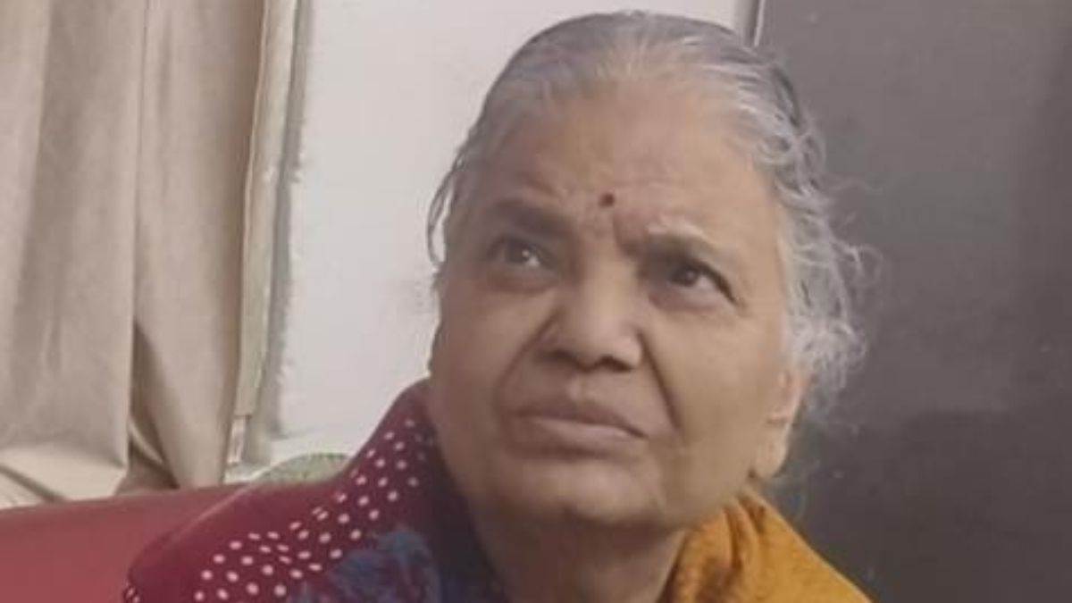 Ujjain Crime Information: दादी ये पता बता दो, बुजुर्ग महिला रुकी तो कान के टाप्स उतरवाकर ले गए ठग