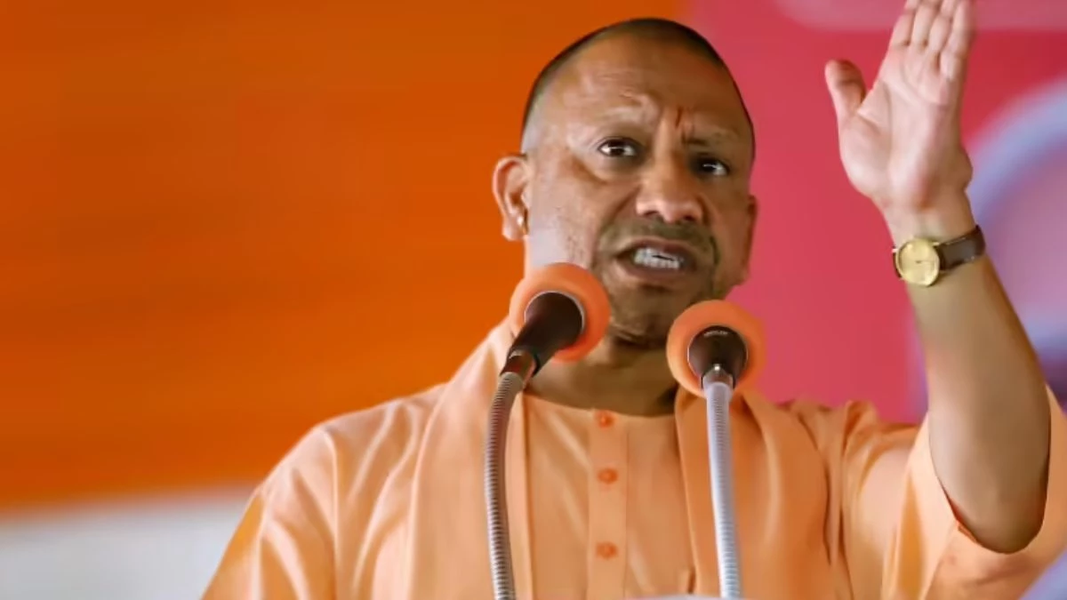 माफिया-गुंडे प्यार से नहीं मानते जैसे लातों के भूत बातों से नहीं मानतेः सीएम योगी